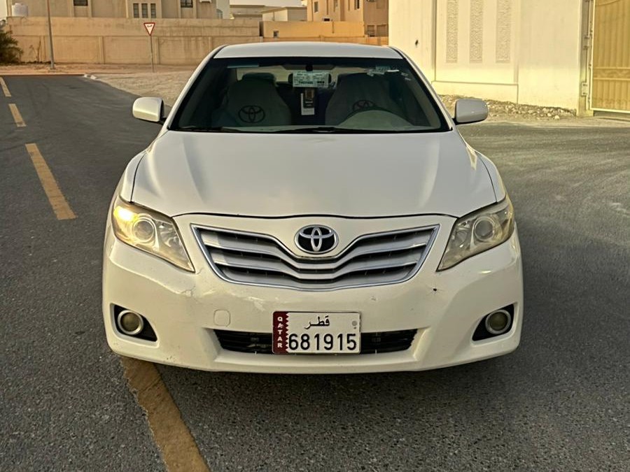 Toyota Camry 2011 - Image 1