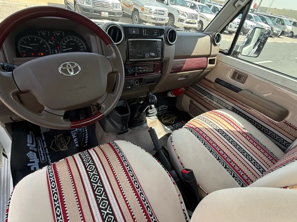 Toyota LX  2022 - Image 4