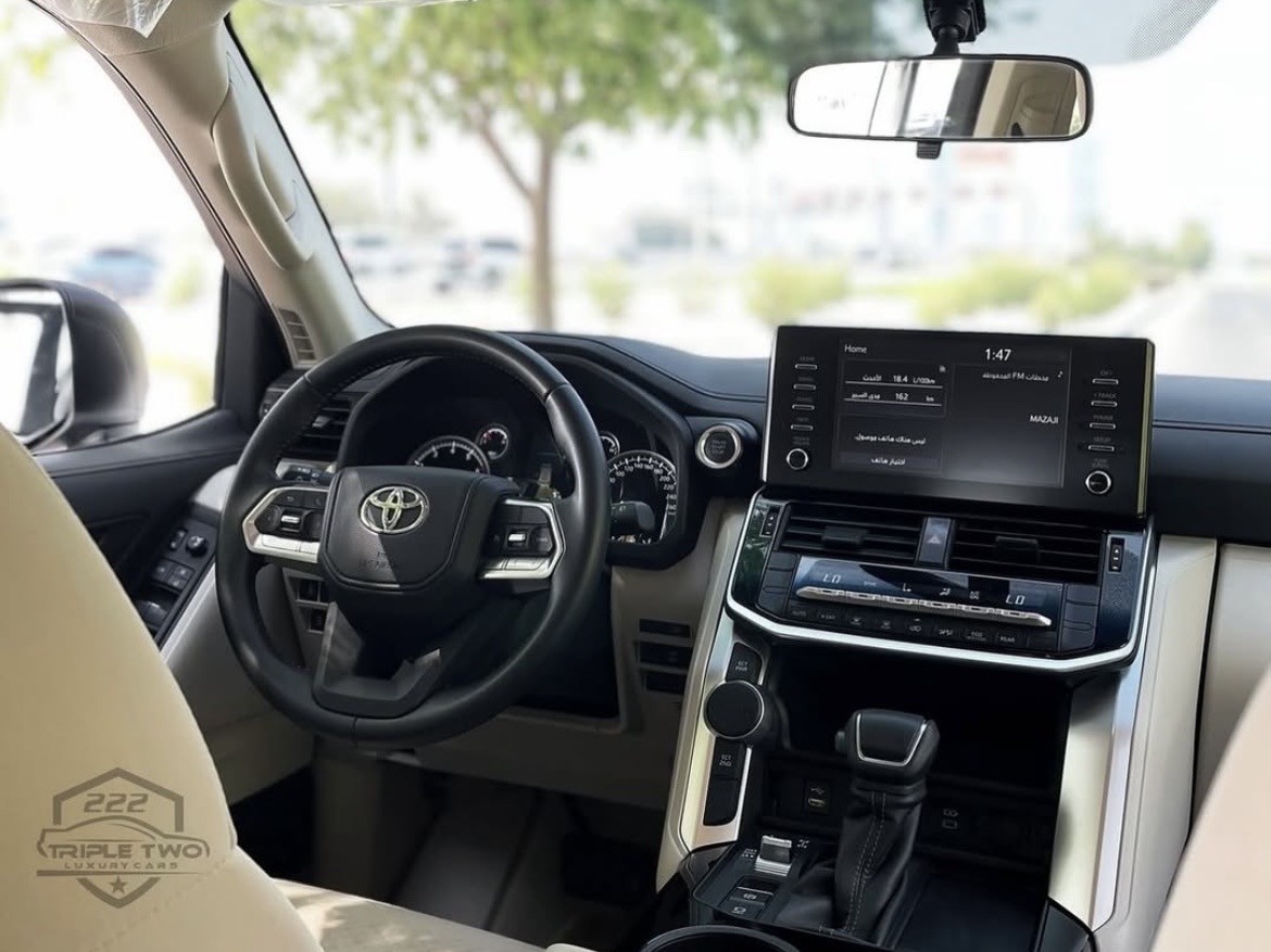 Toyota Land Cruiser GX - Image 3