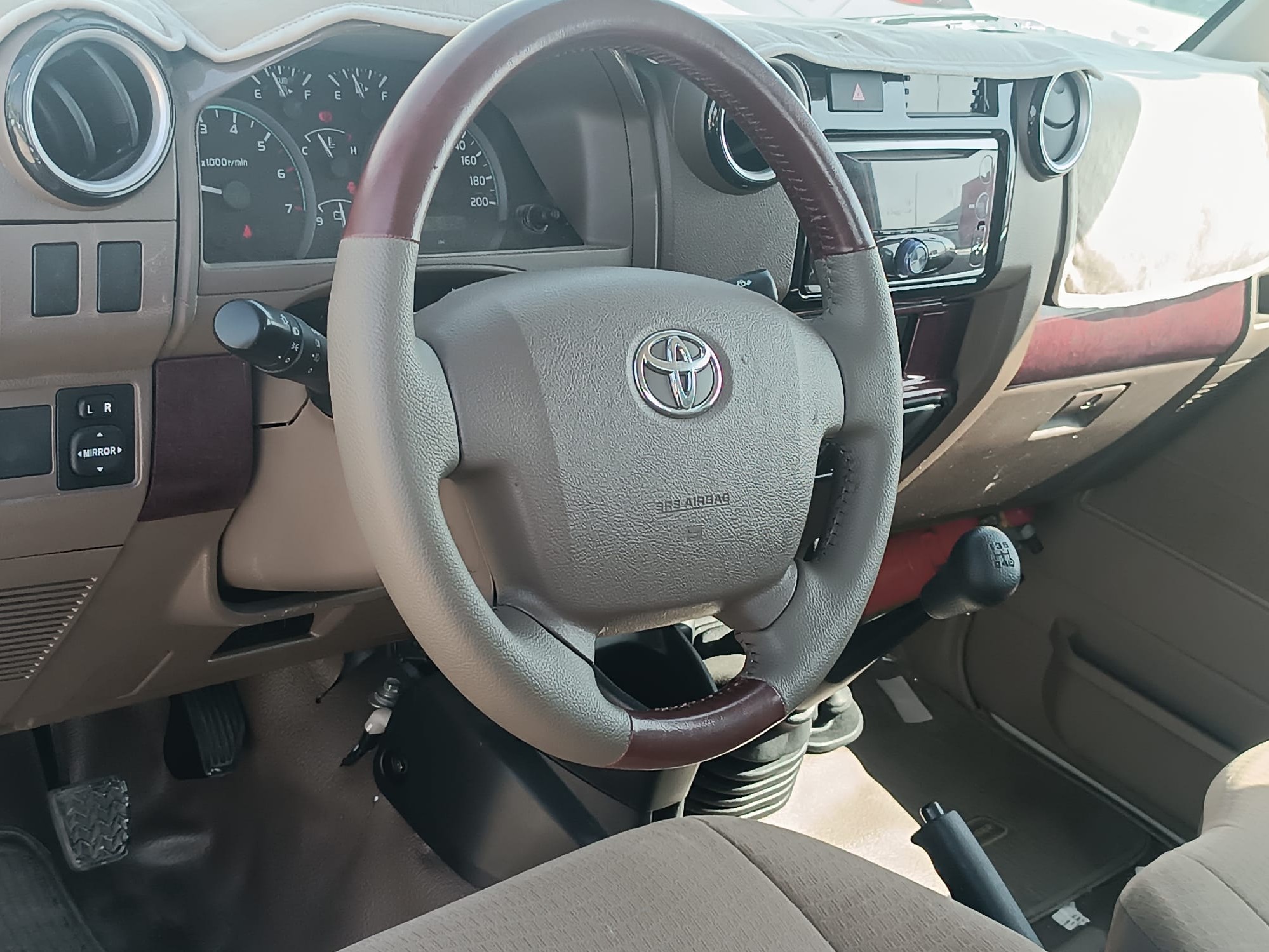 Toyota Land Cruiser LX 2023 - Image 4