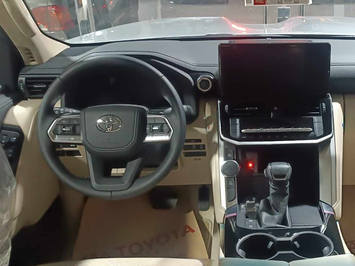 Toyota Land Cruiser G standard 2026 - Image 3