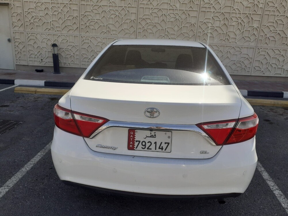Toyota Camry GL 2017 - Image 4