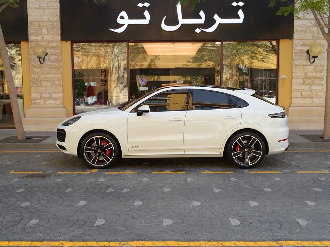 Porsche Cayenne GTS 2022 - Image 3