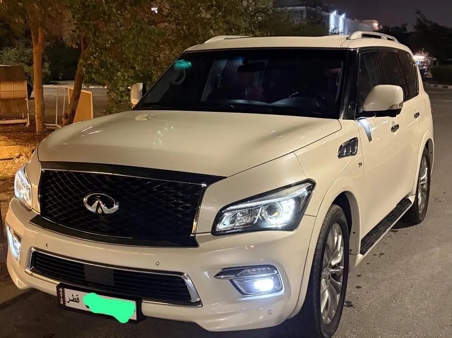 Infiniti QX 80 2015 - Image 2