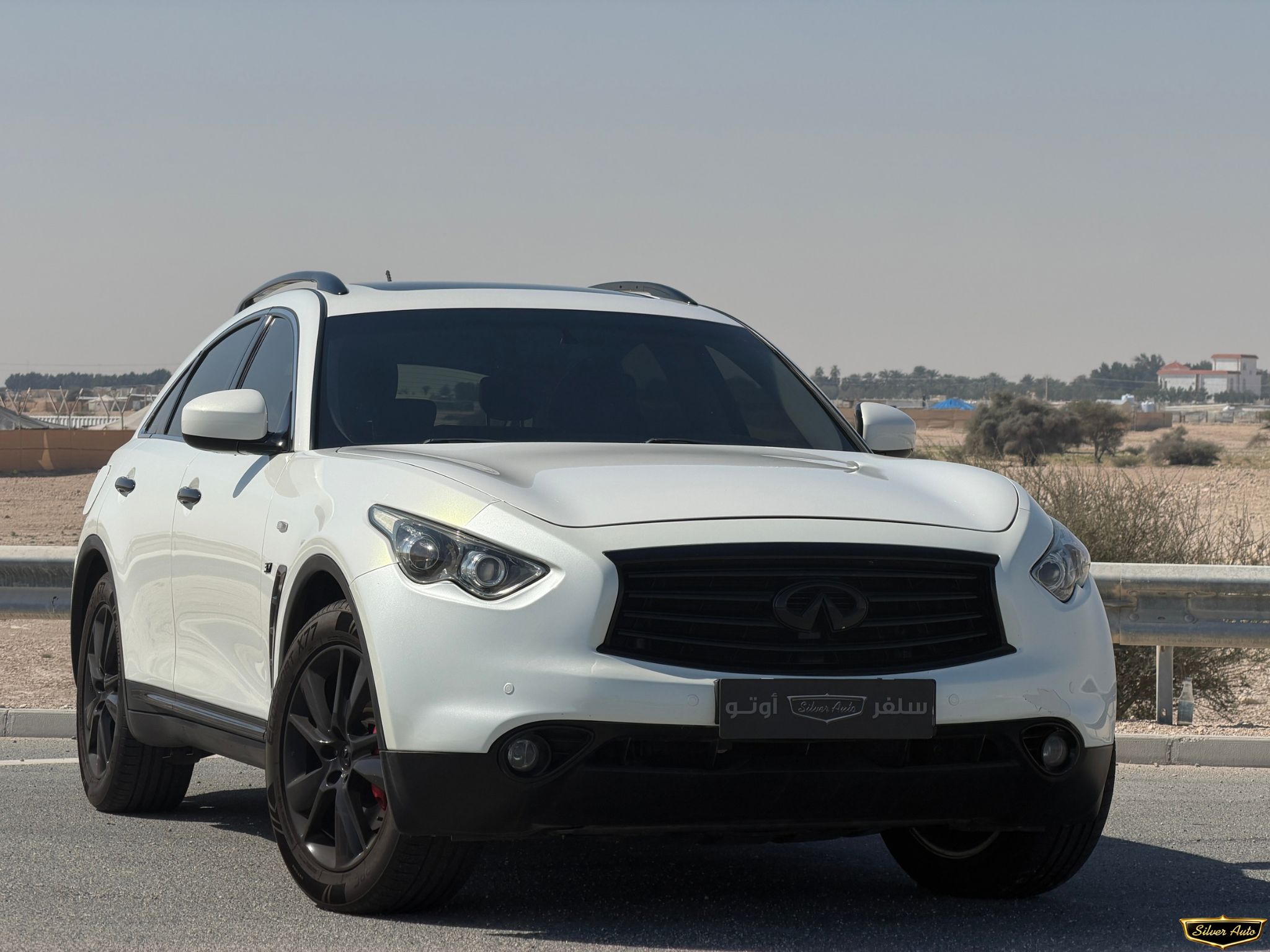 Infiniti QX 70 2016 - Image 3