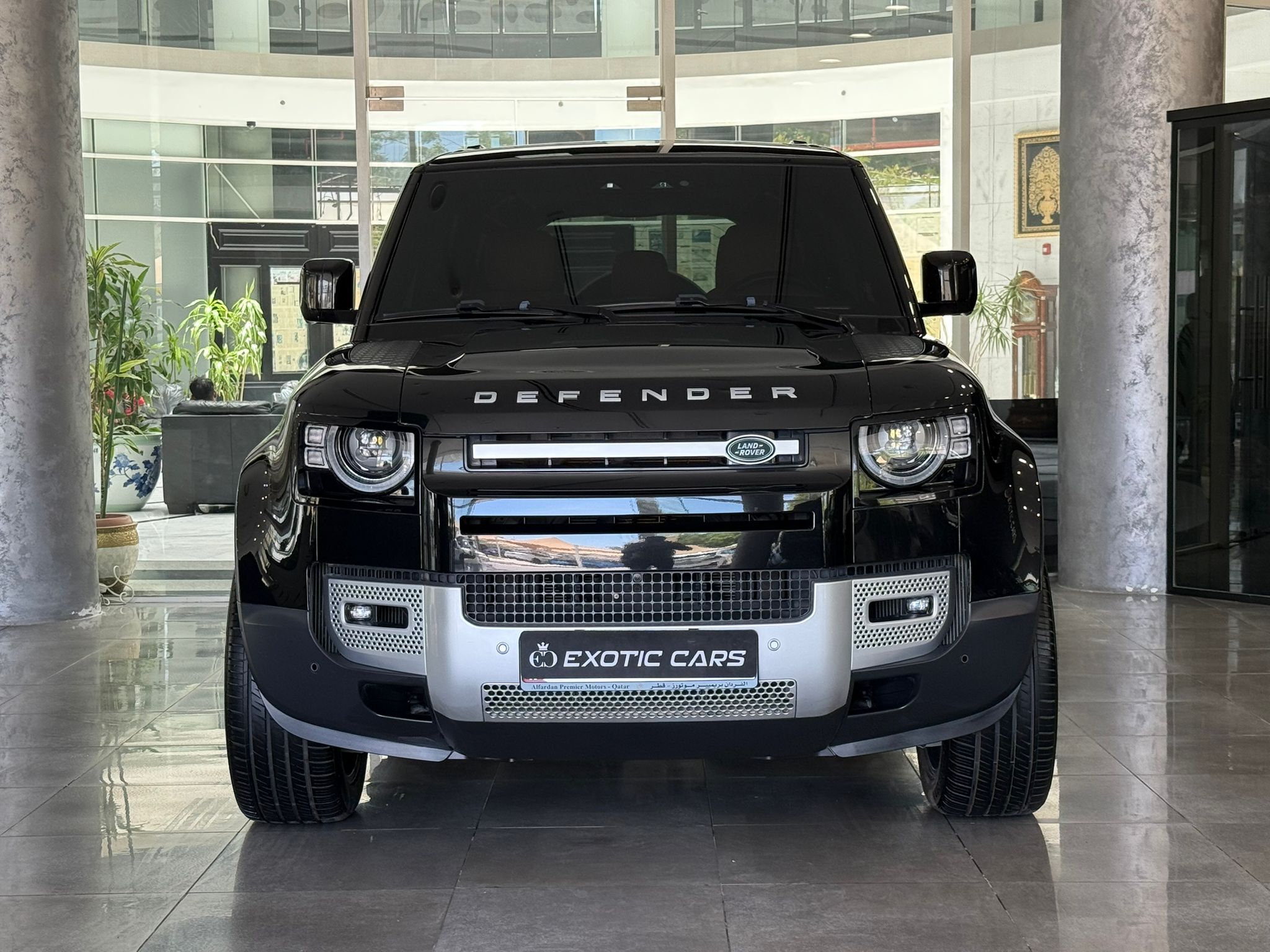 لاند روفر Defender - Image 3