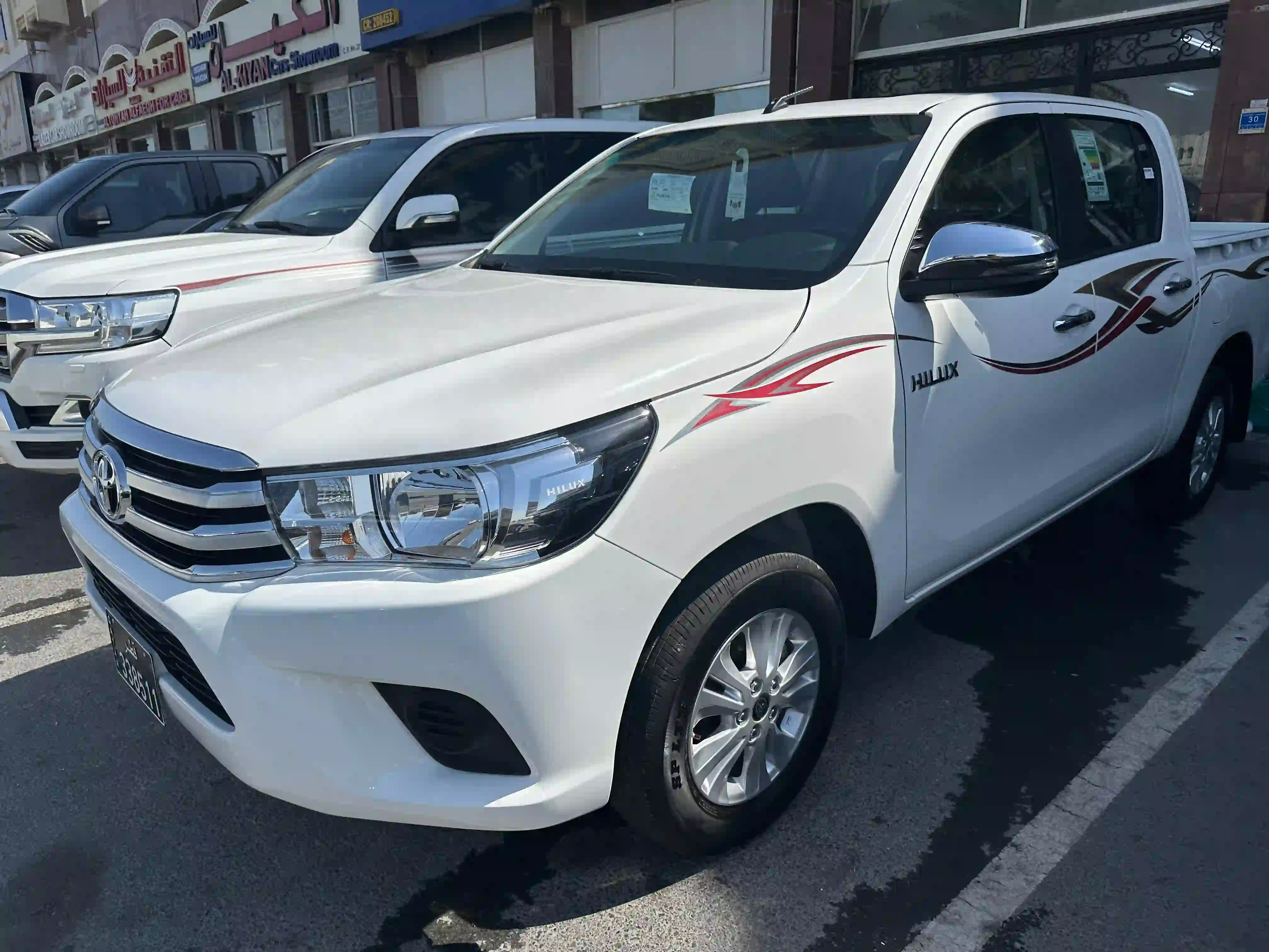Toyota Hilux 2026 - Image 2