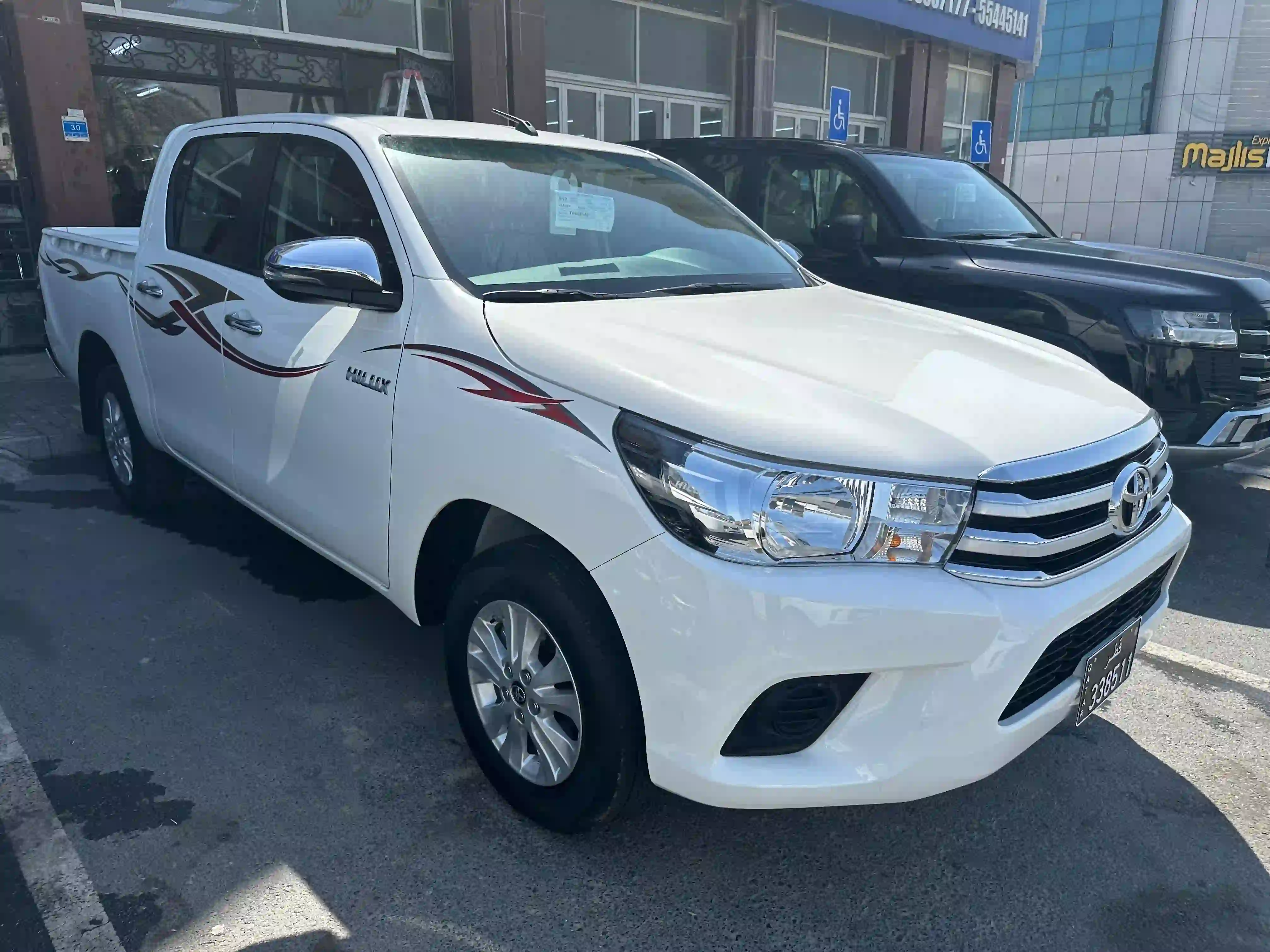 Toyota Hilux 2026 - Image 3