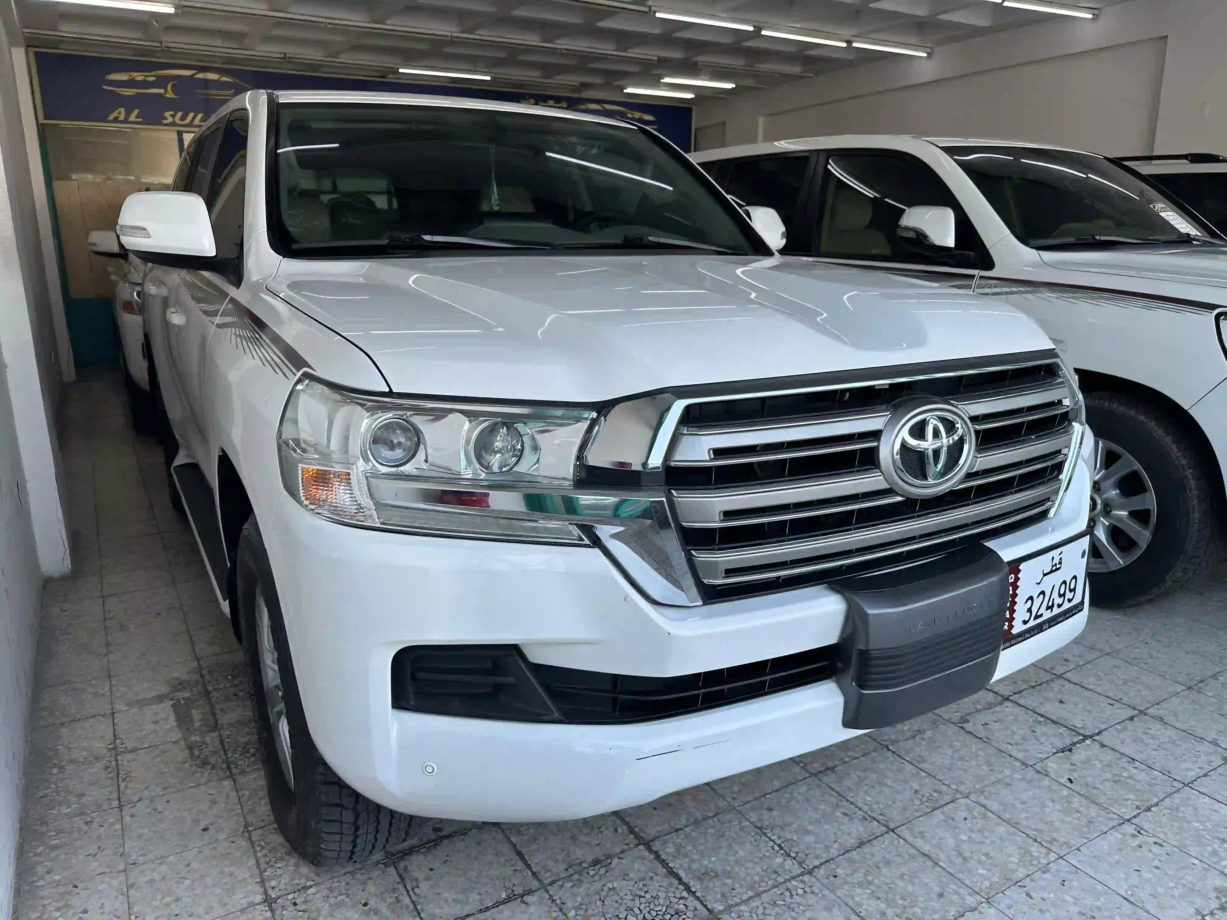 Toyota Land Cruiser GXR v6 2019 - Image 3