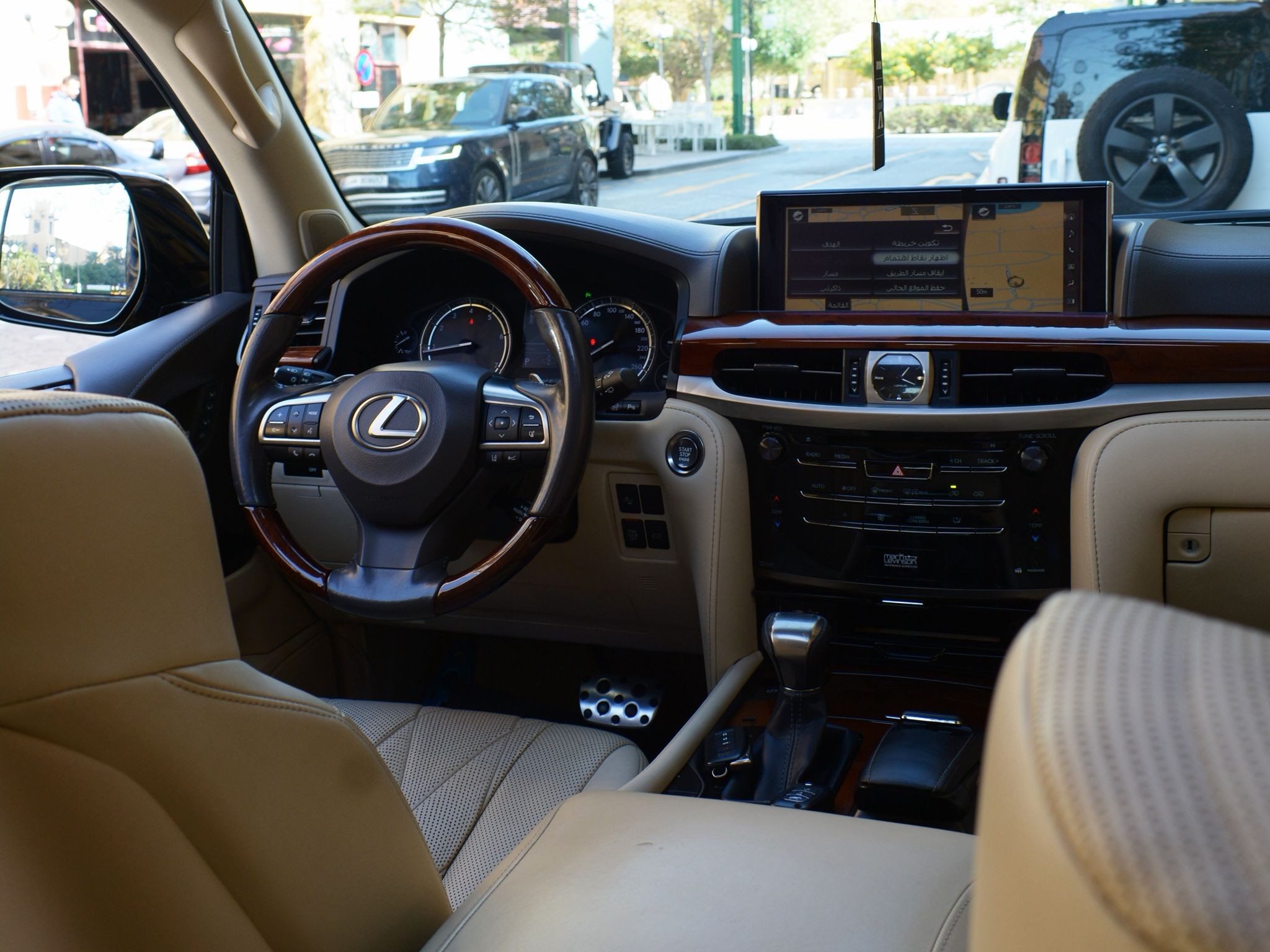 Lexus LX 570 2019 - Image 3