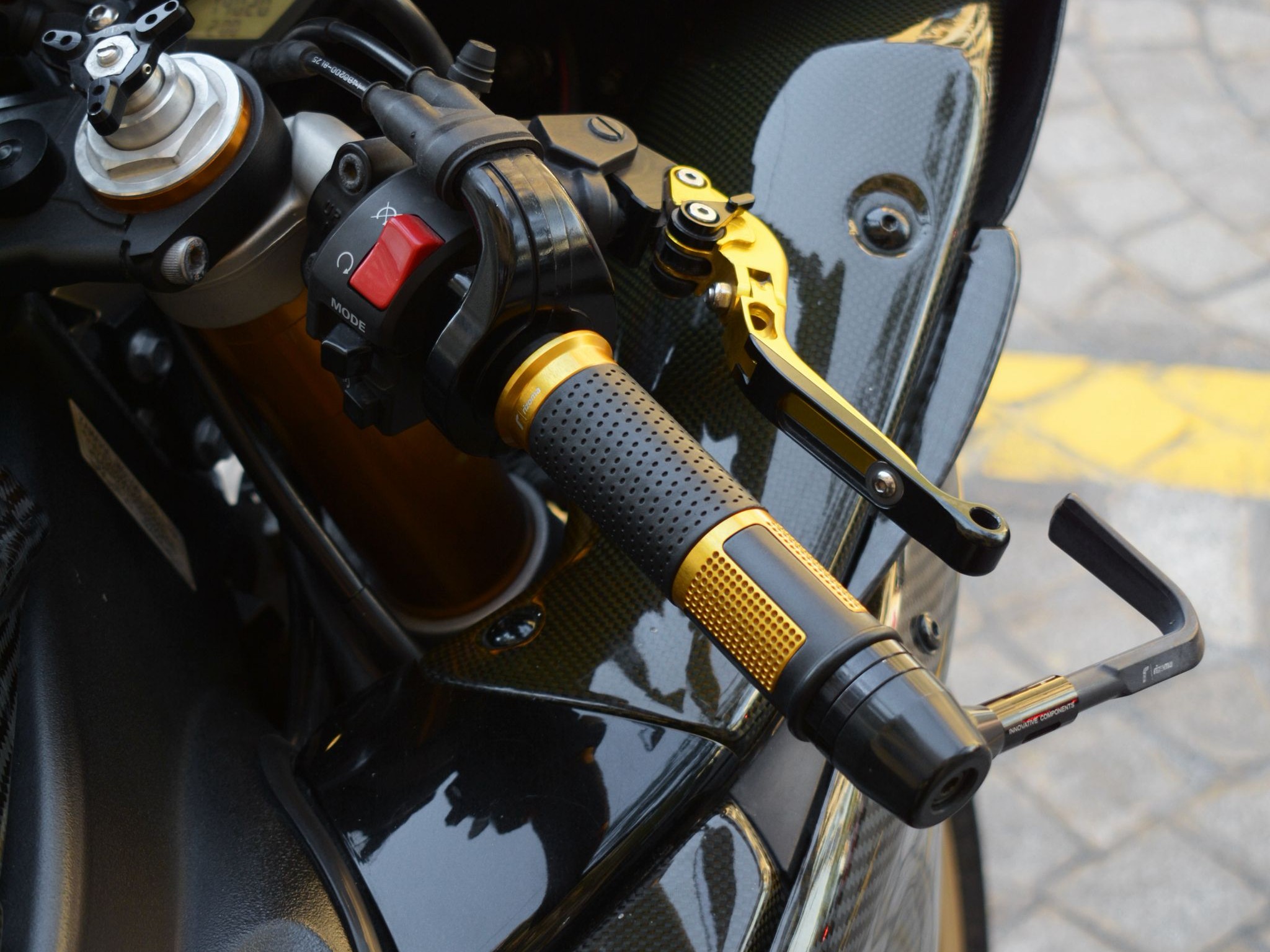 Yamaha  YZF R 2009 - Image 4