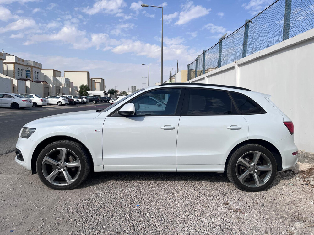 Audi Q5 3.0 T  S-Line 2014 - Image 2
