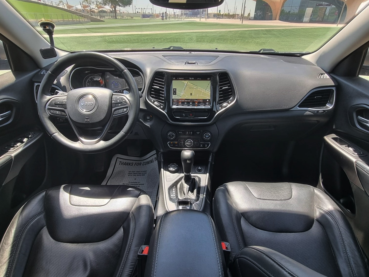 Jeep Cherokee Limited — photo 10 for sale in Qatar