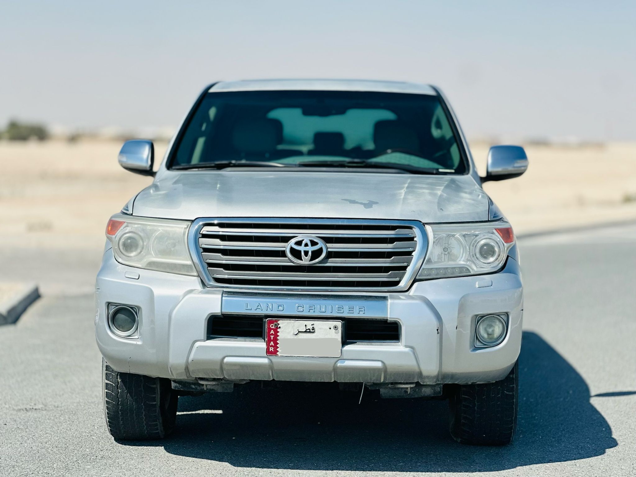 Toyota Land Cruiser GXR v8 2012 - Image 2
