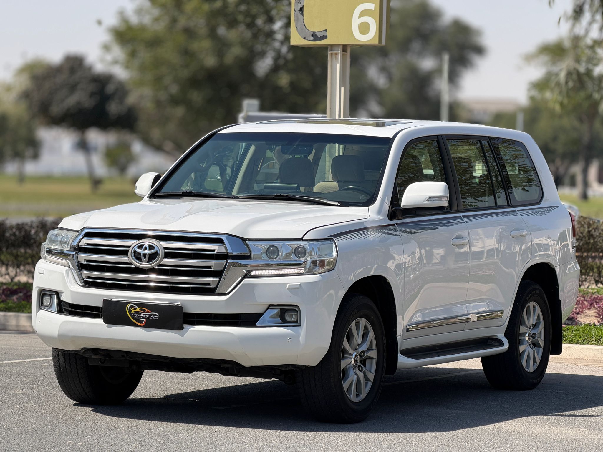 Toyota Land Cruiser GXR v6 2019