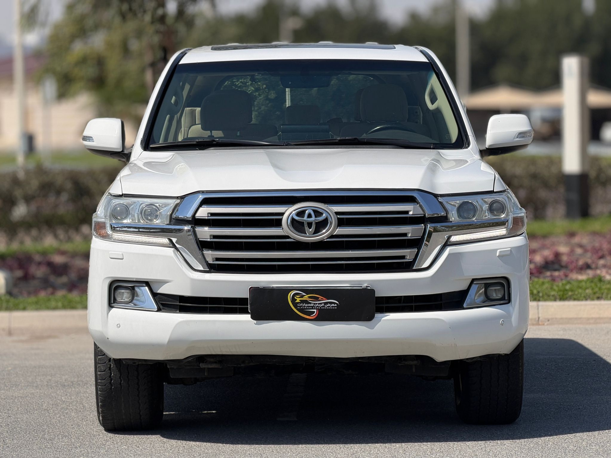 Toyota Land Cruiser GXR v6 2019 - Image 2