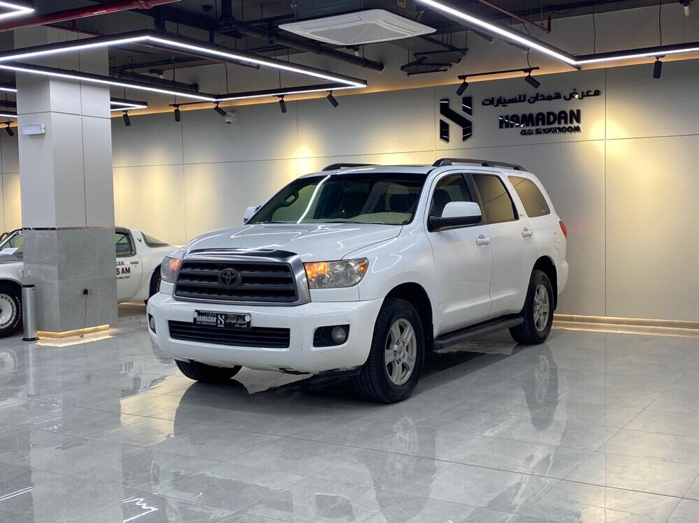 Toyota Sequoia 2015