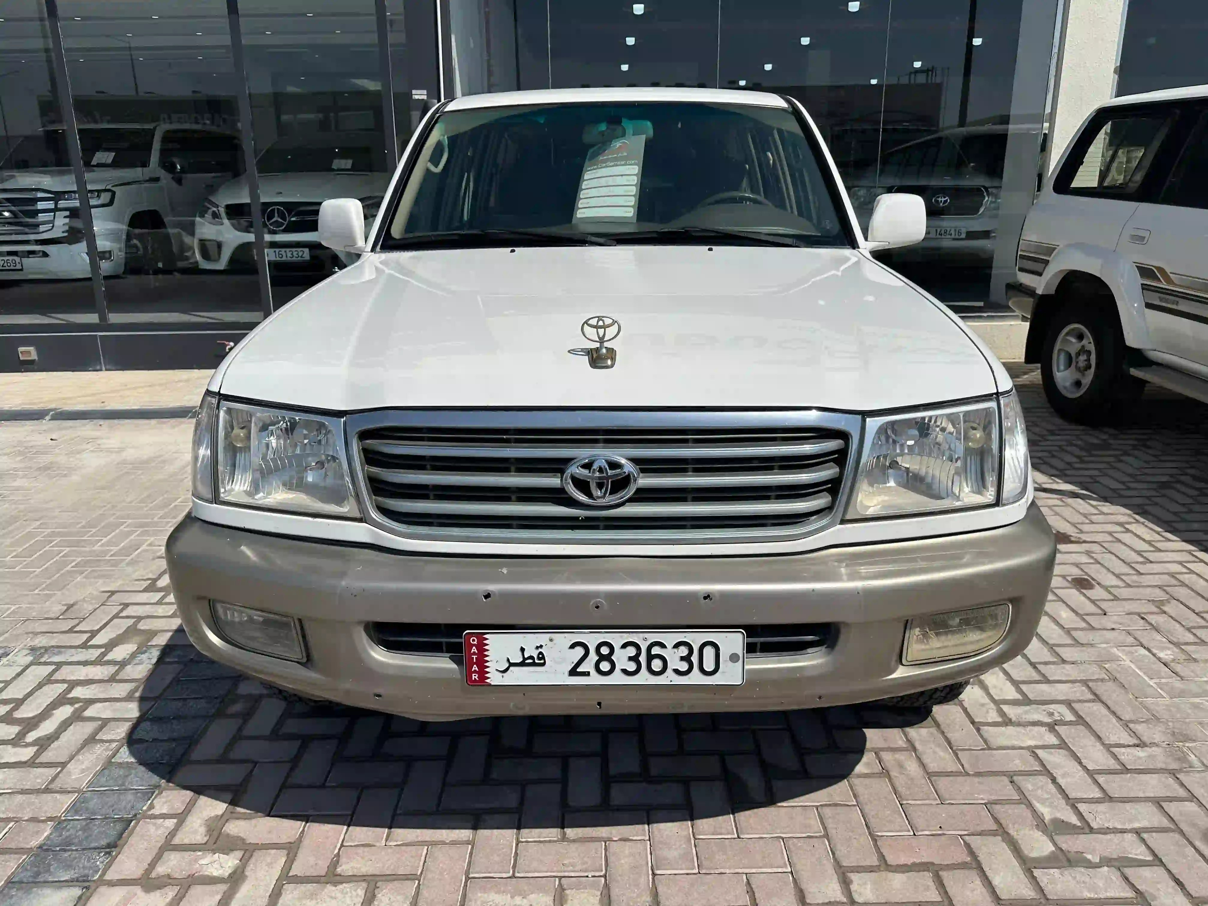 Toyota Land Cruiser GX.R 2001 - Image 2
