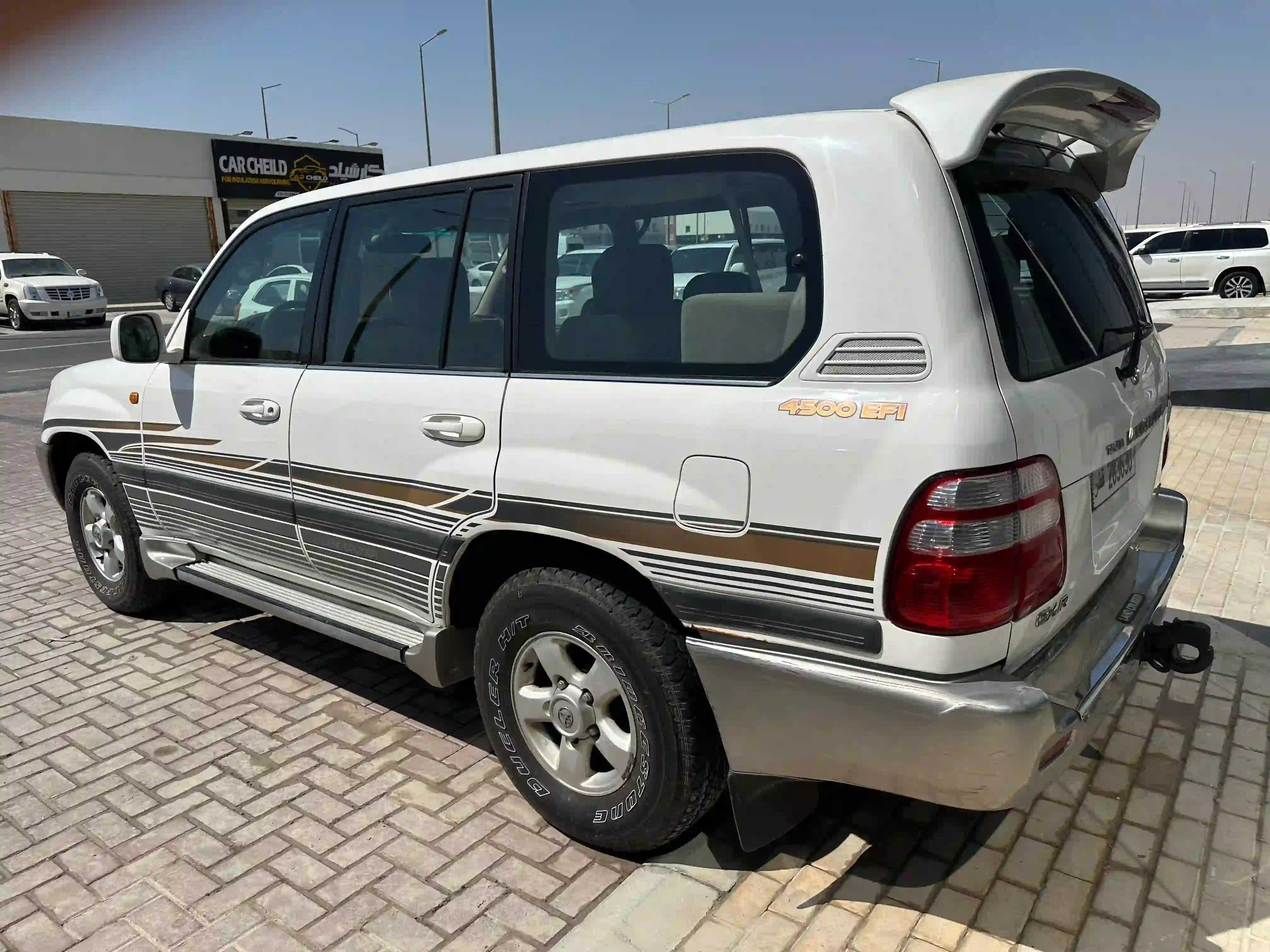 Toyota Land Cruiser GX.R 2001 - Image 4