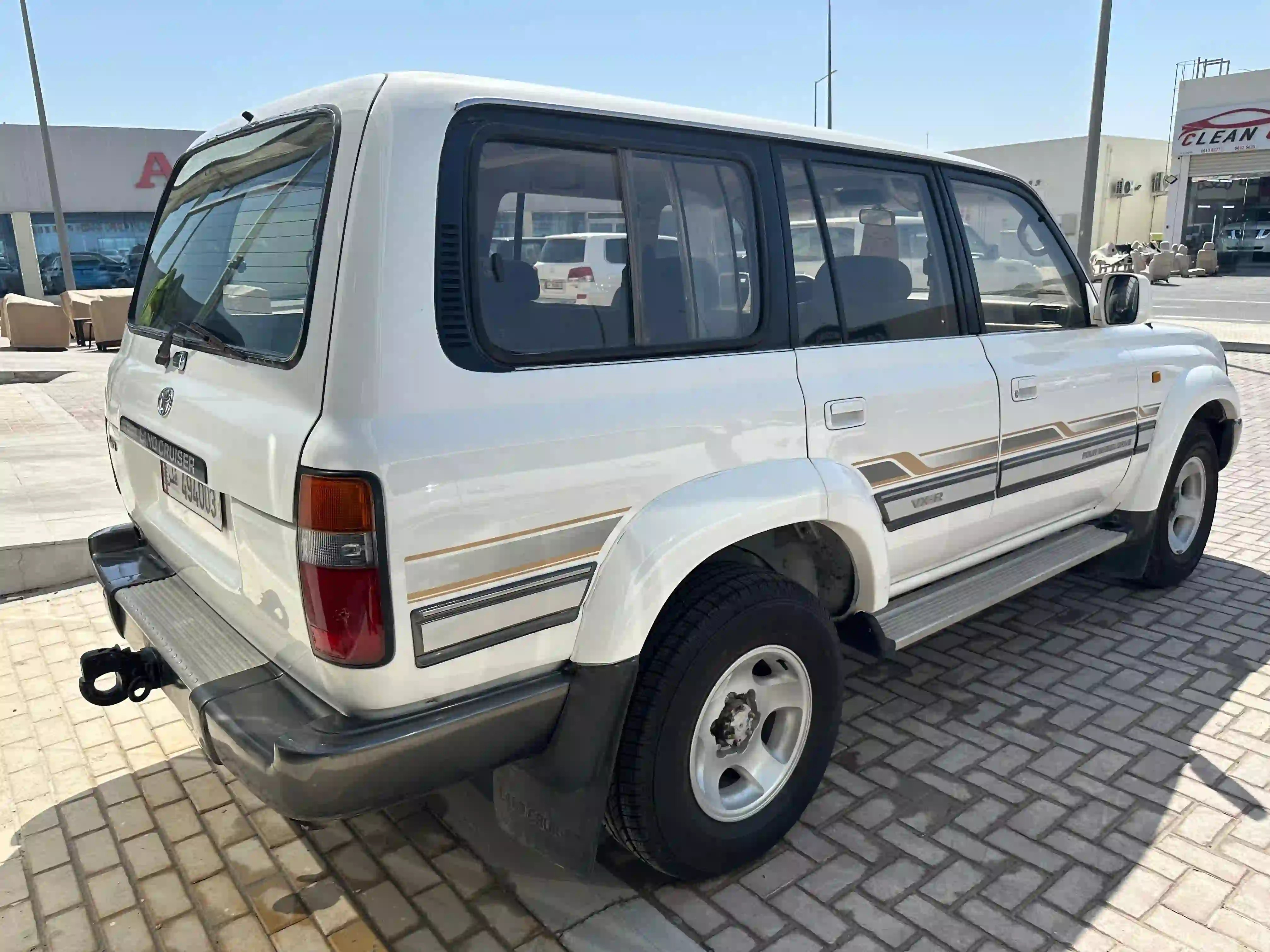 Toyota Land Cruiser VX.R 1996 - Image 4
