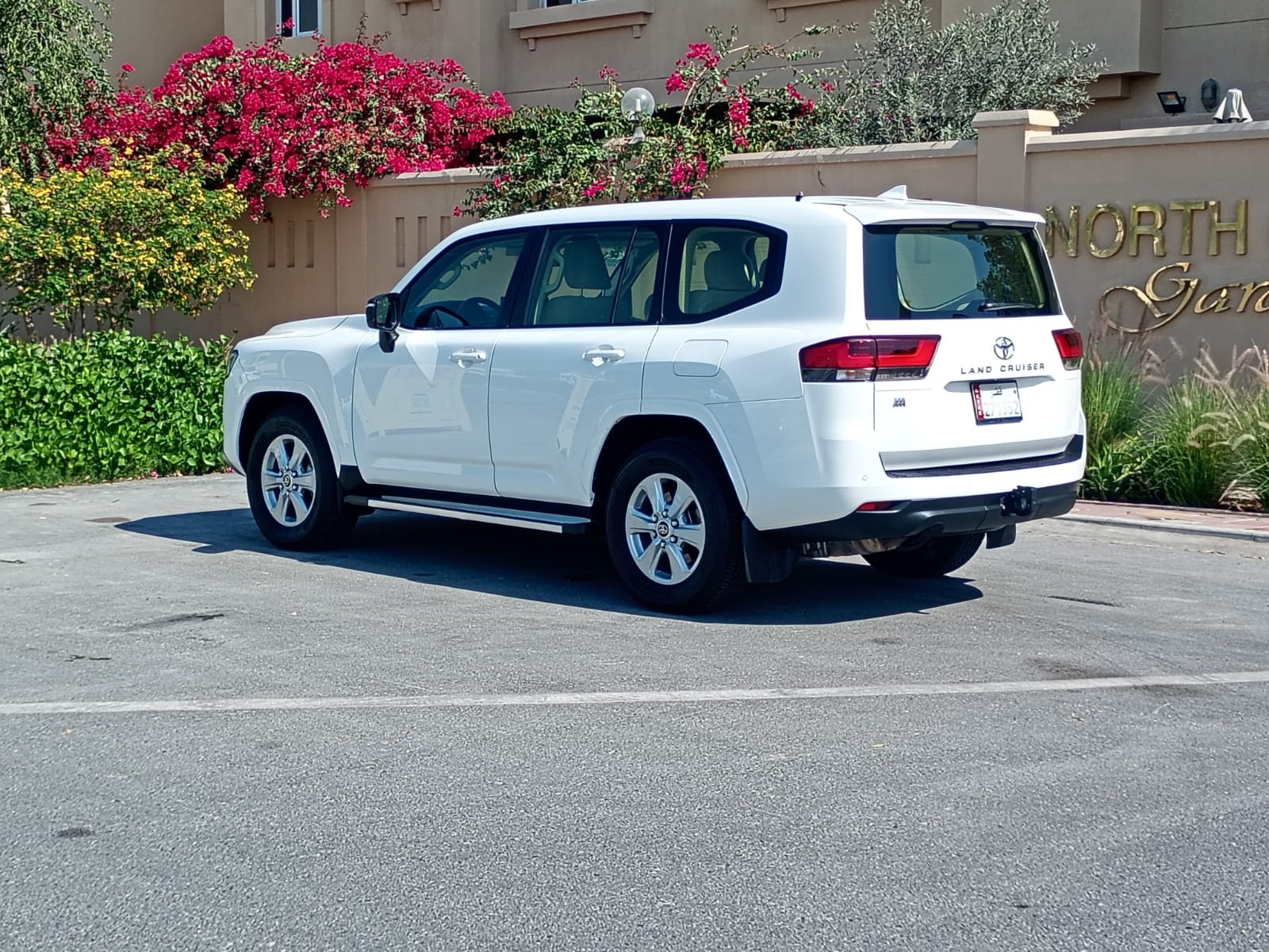 Toyota Land Cruiser G standard 2023 - Image 4