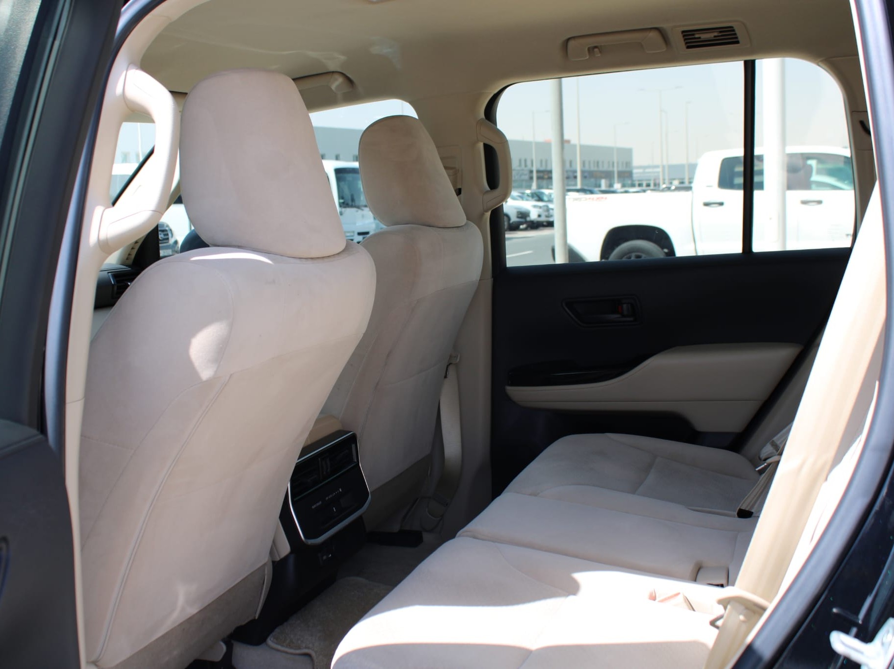 Toyota Land Cruiser GX 2020 - Image 4