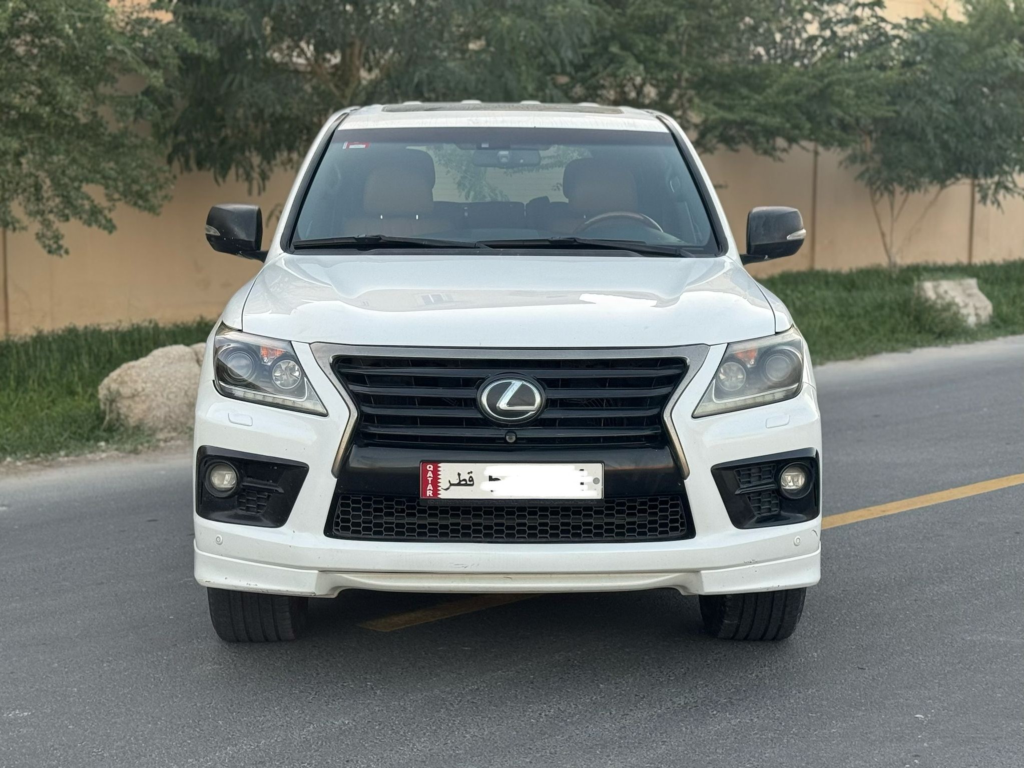 Lexus LX 570 SuperCharger 2014 - Image 2