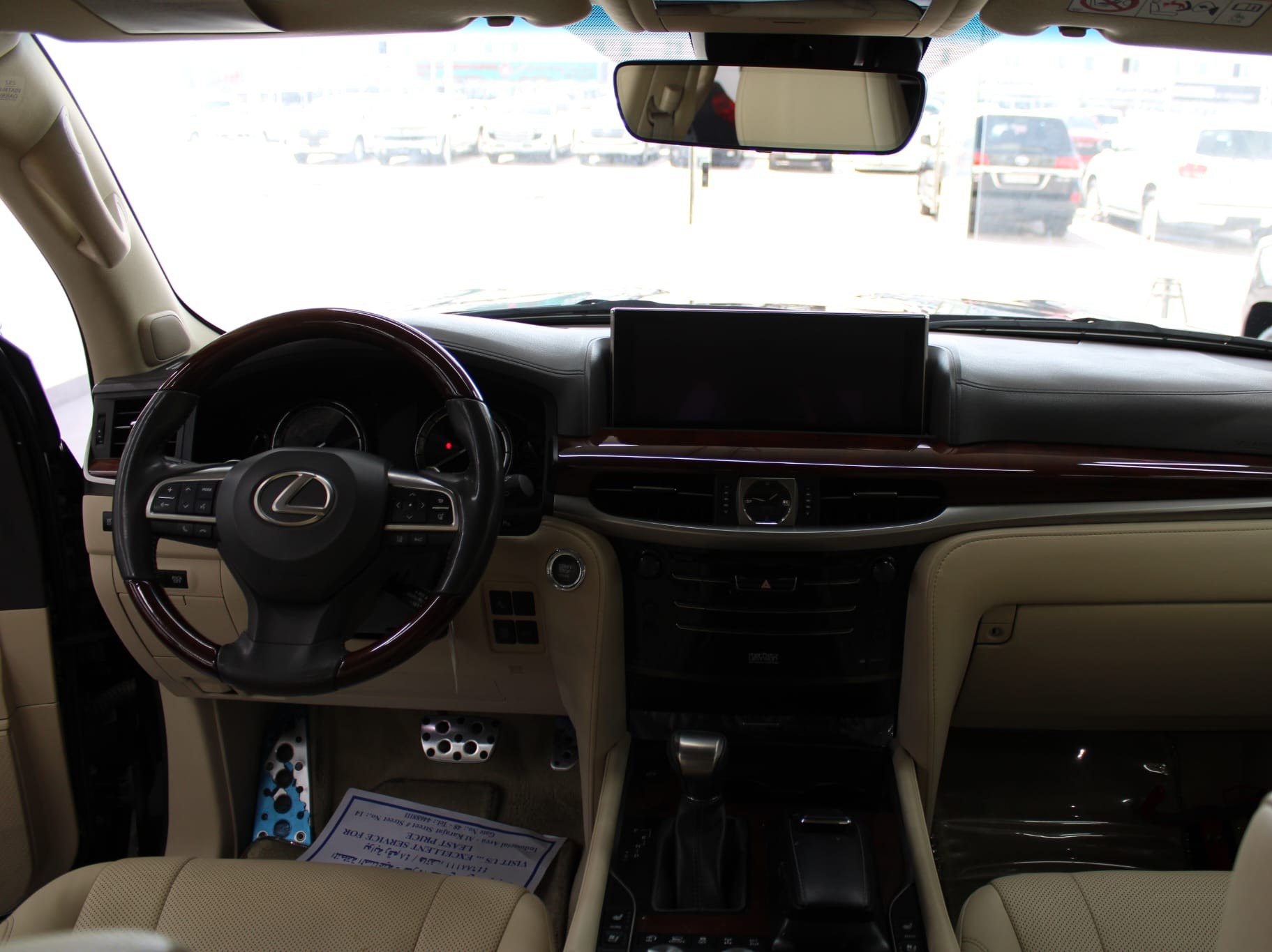 Lexus LX 570 S 2018 - Image 4