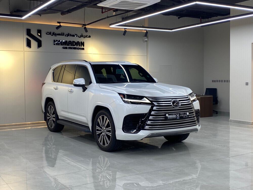 Lexus LX 600 2024 - Image 2