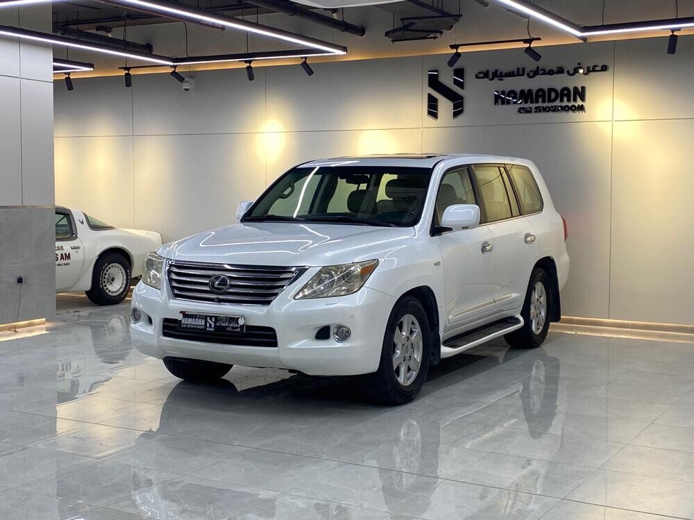 Lexus LX 570 2009 - Image 1