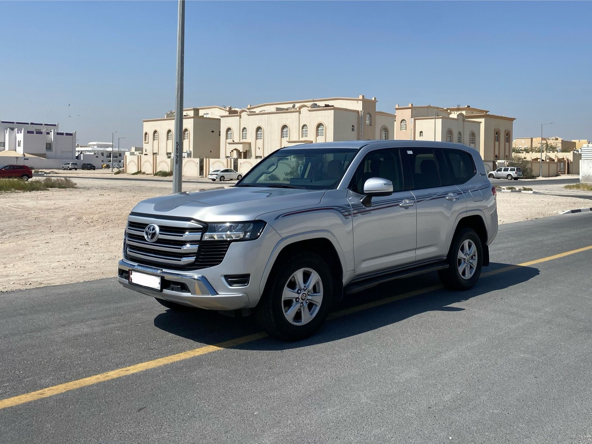 Toyota Land Cruiser GXR v6 2022