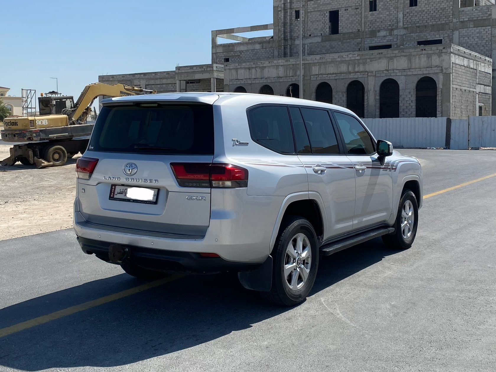 Toyota Land Cruiser GXR v6 2022 - Image 4