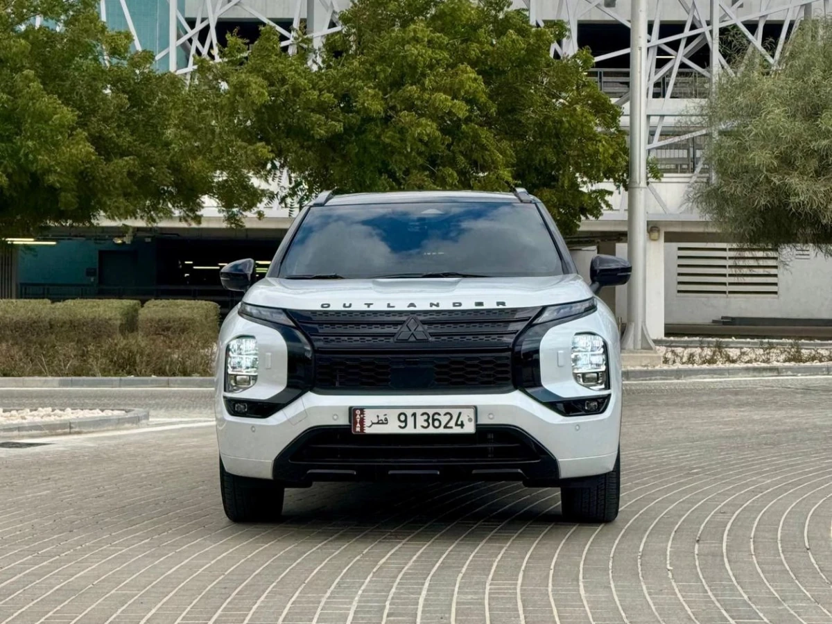 Mitsubishi Outlander 2025