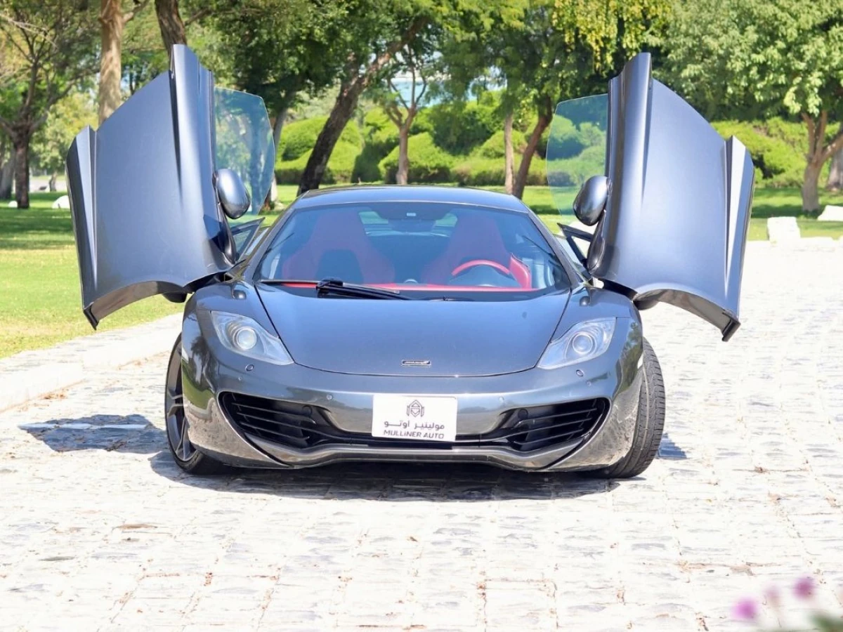 McLaren MP4_C12 2013