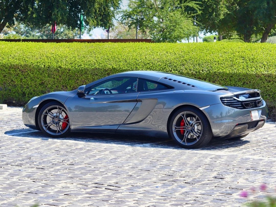 McLaren MP4_C12 2013 - Image 2