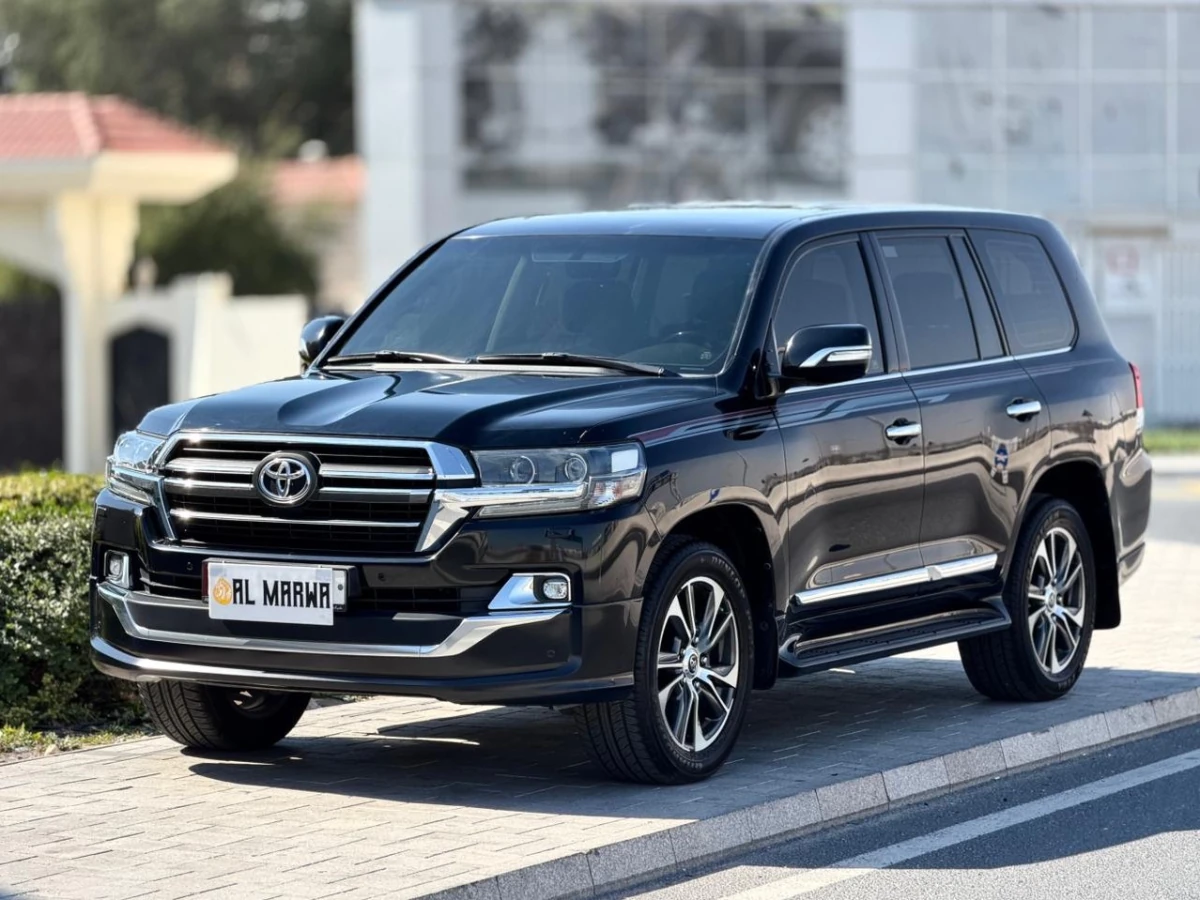 Toyota Land Cruiser GXR Grand Touring 2020