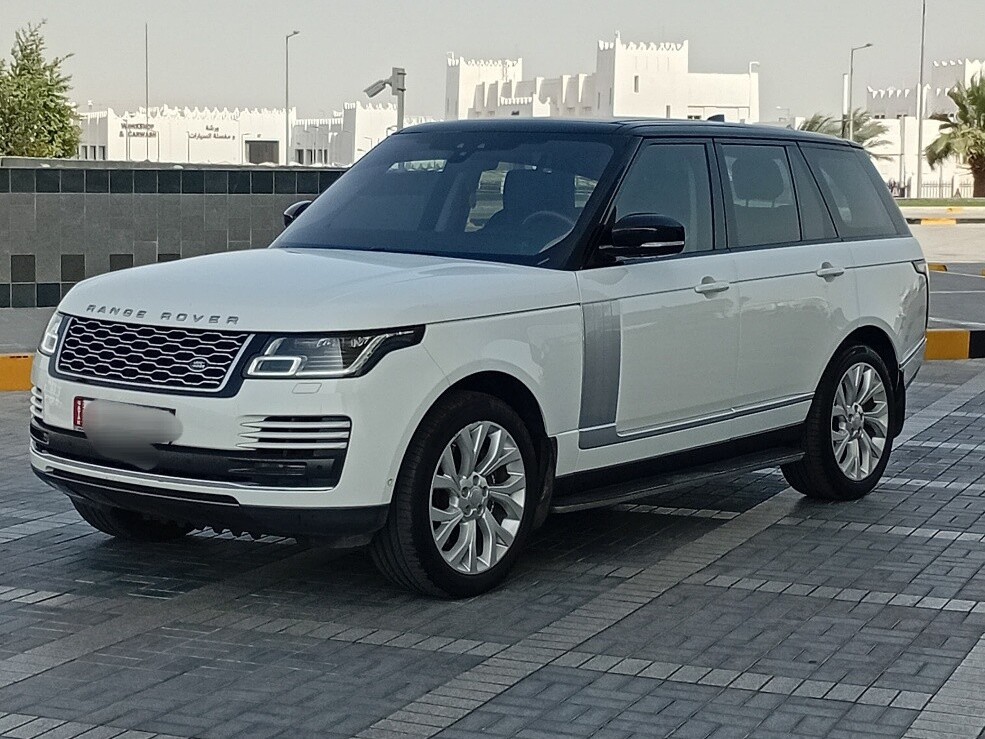 Land Rover Range Rover Vogue SE SuperCharged 2018 - Image 2