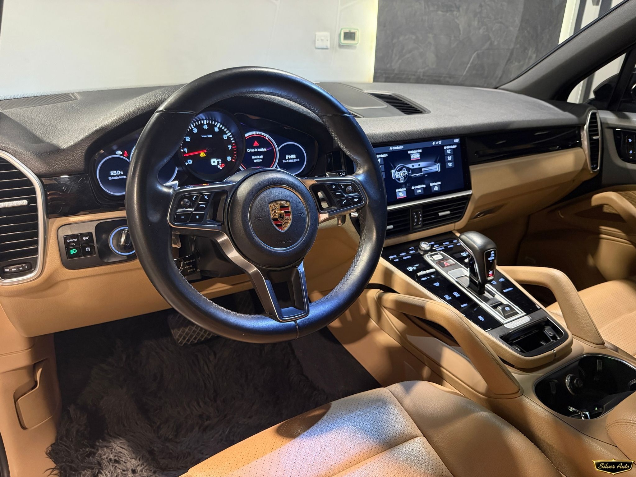 Porsche Cayenne 2018 - Image 3
