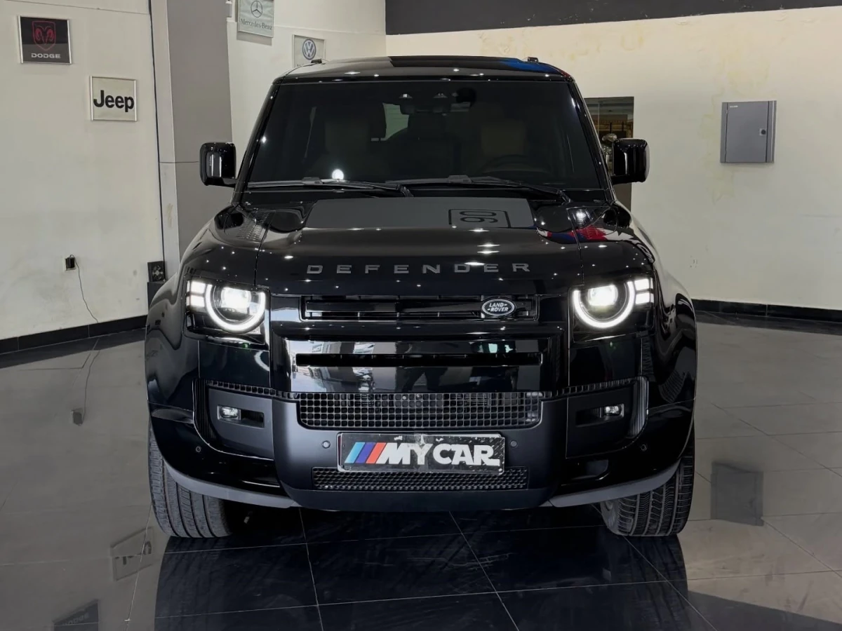 Land Rover Defender 90 3.0i6 X-Dynamic HSE 2025