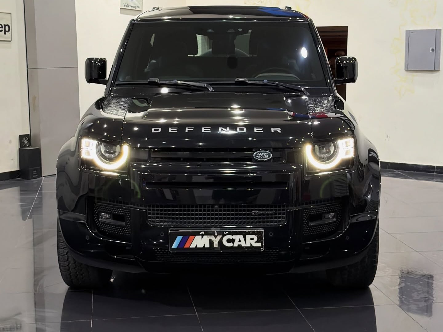 Land Rover Defender 90 3.0i6 X-Dynamic SE 2023