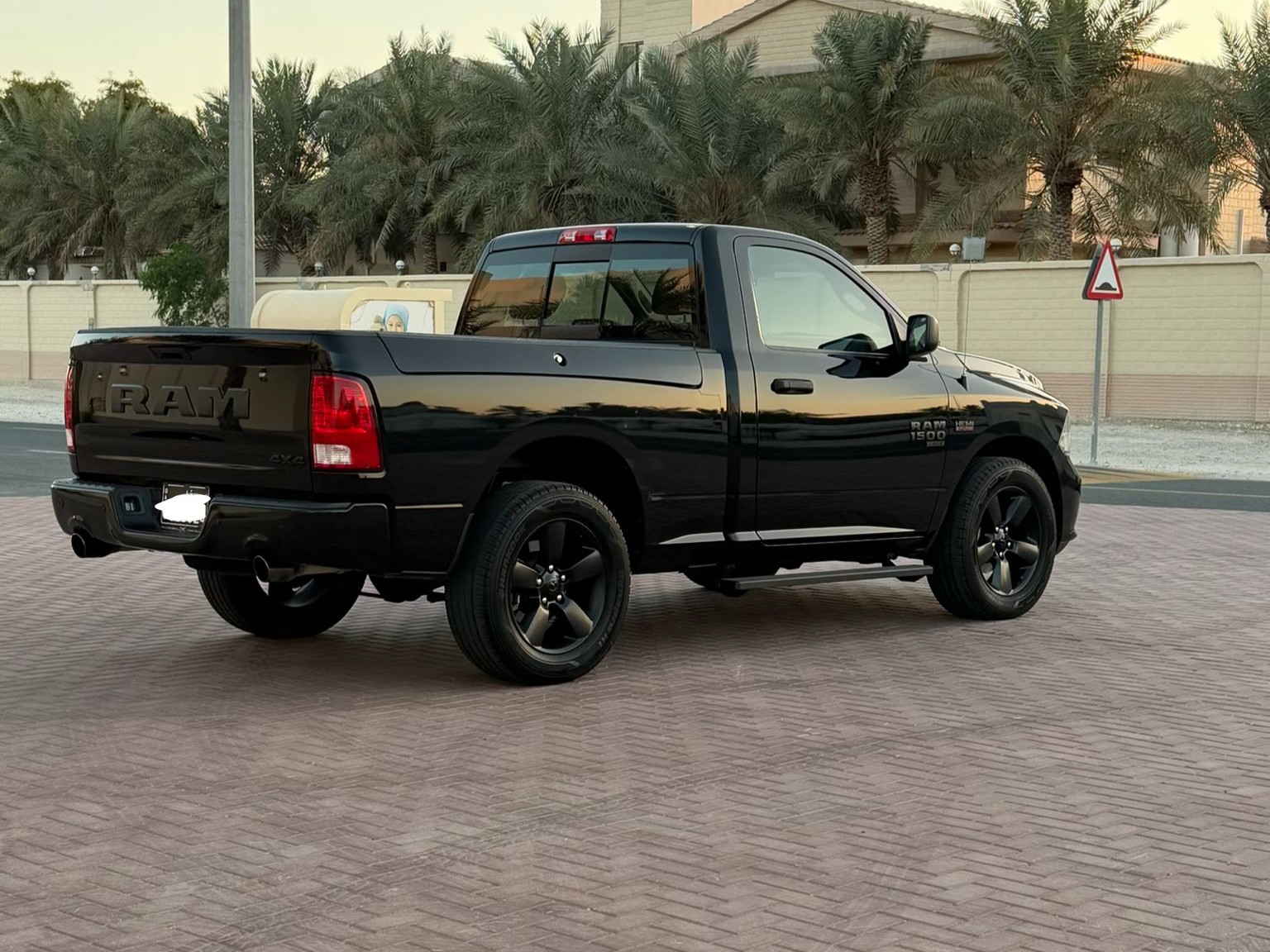 Dodge Ram 2022 - Image 3