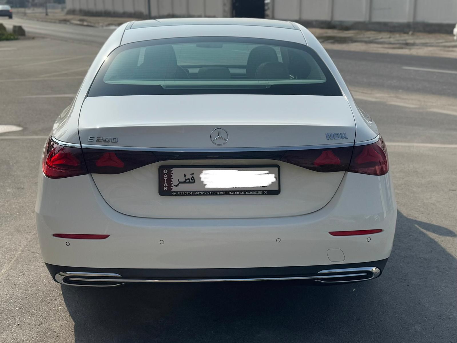Mercedes-Benz E-Class Sedan 200 2025 - Image 4
