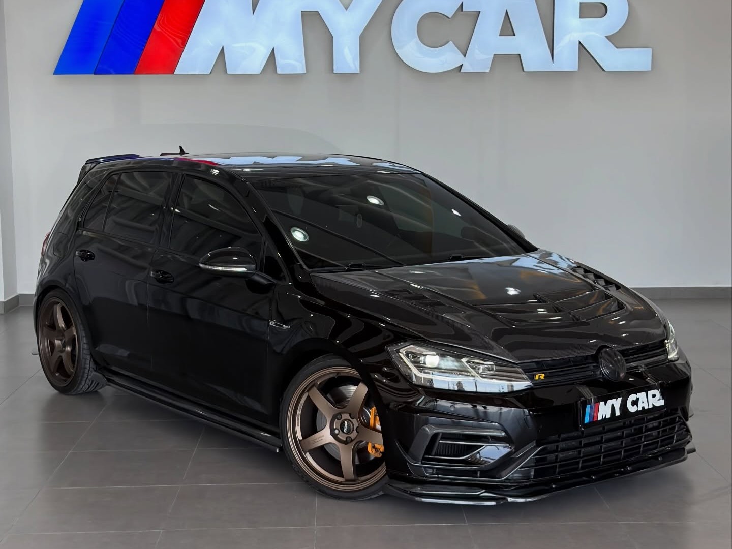 Volkswagen Golf R  2018 - Image 3