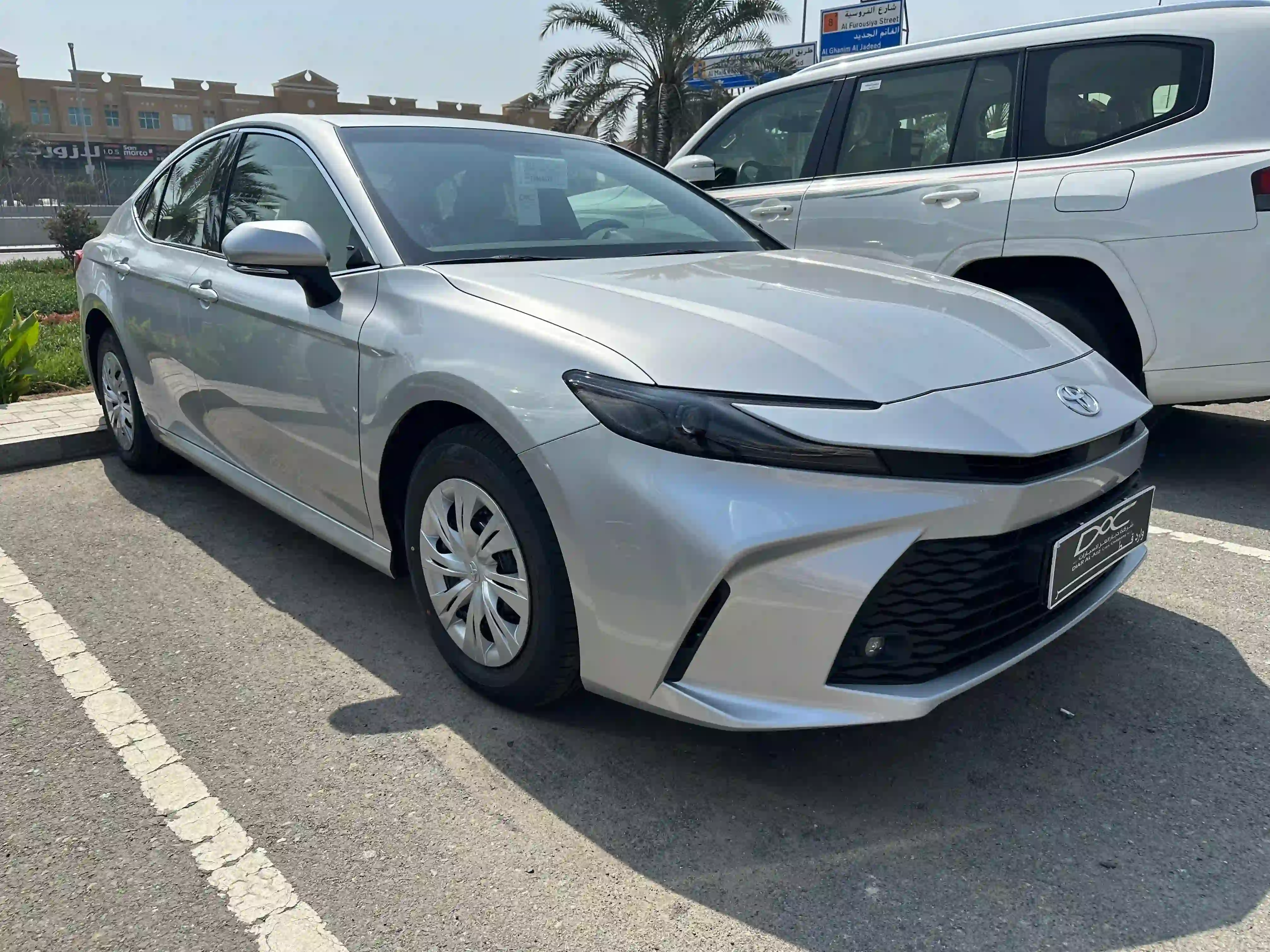 Toyota Camry LE 2026 - Image 3