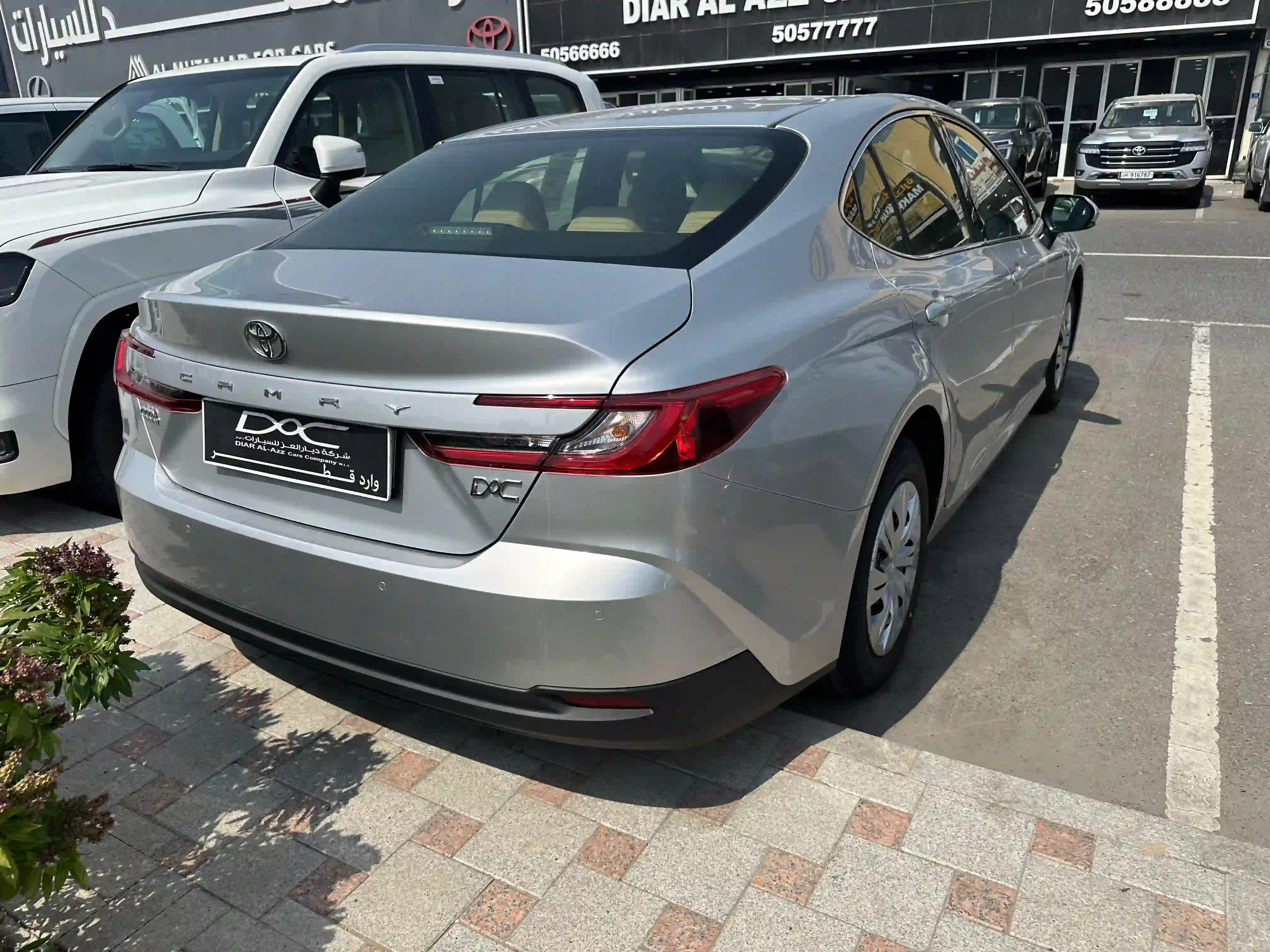 Toyota Camry LE 2026 - Image 4