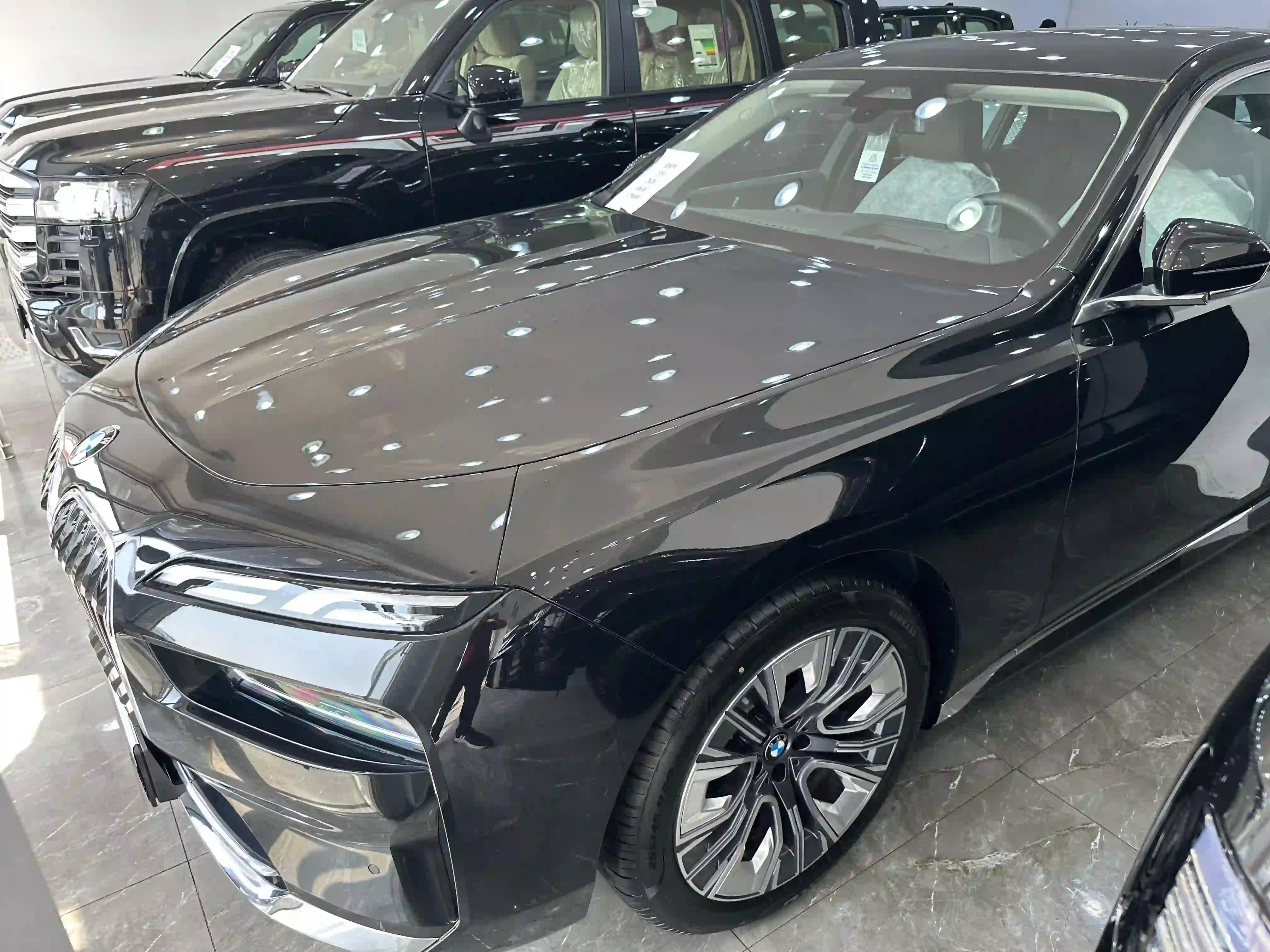 BMW 7-Series 735i 2026 - Image 3