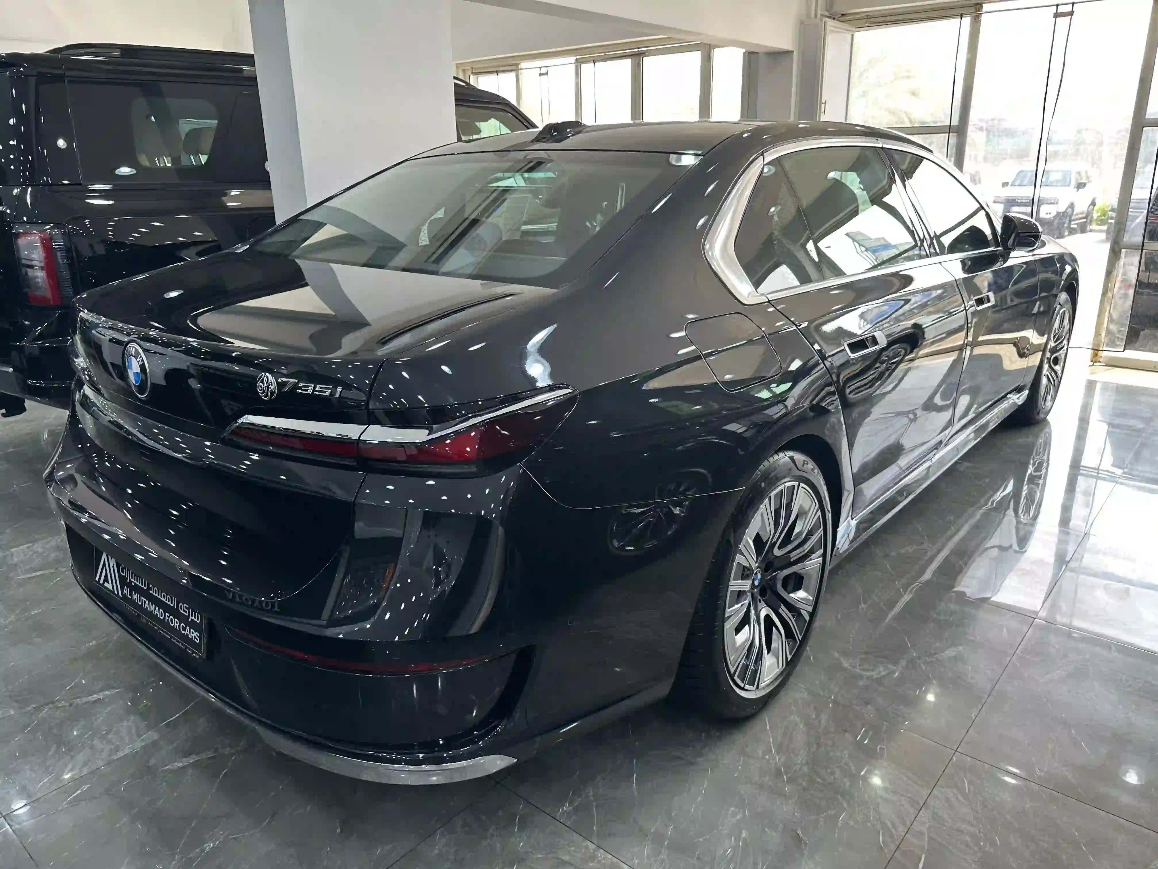 BMW 7-Series 735i 2026 - Image 4