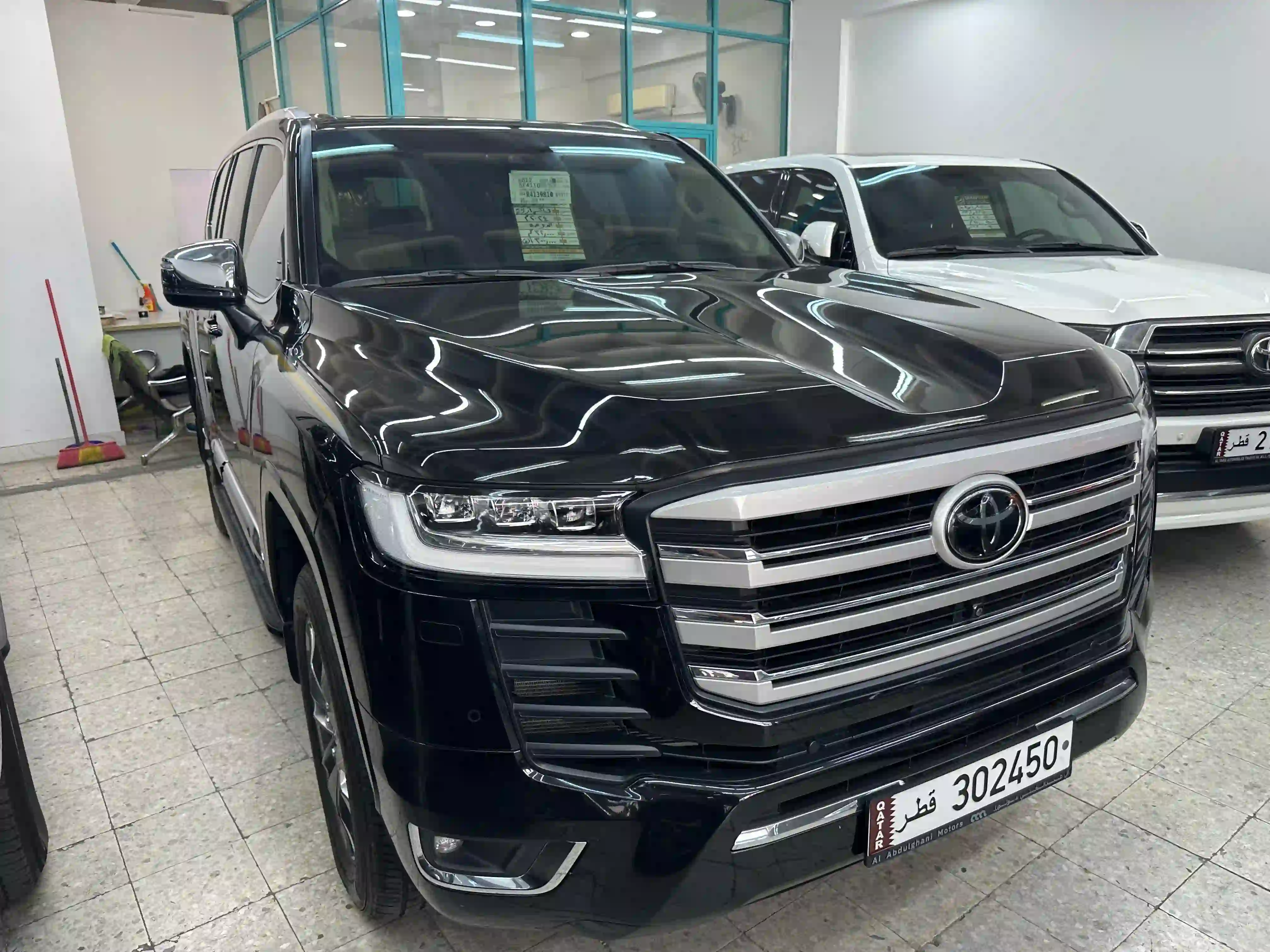 Toyota Land Cruiser VXR Twin Turbo 2024 - Image 3