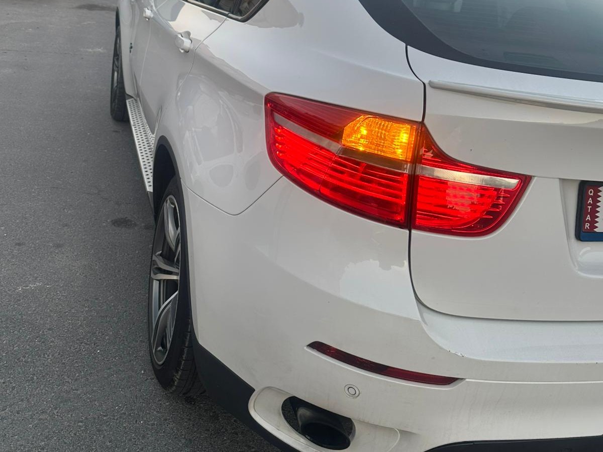 BMW X-Series X6 2013 - Image 2