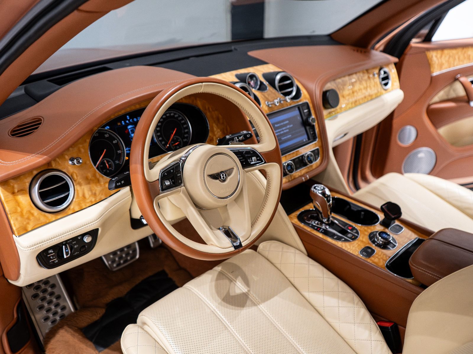 Bentley Bentayga 2018 - Image 4